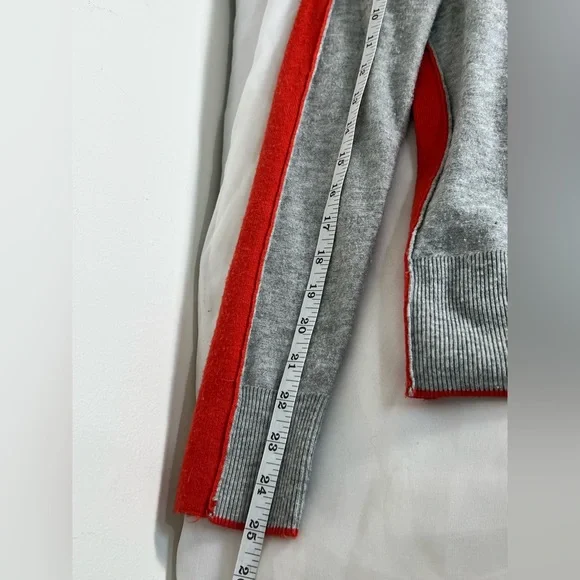 Maeve by Anthropologie Grey Red Side Stripe Mock Neck Fitted Sweater Size S - Picture 8 of 12